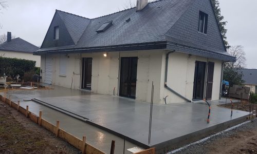Agrandissement terrasse et préparation d'une pose de véranda